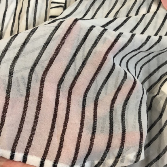 Halston striped sheer blouse size M - Picture 8 of 9